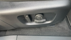 Land Rover Range Rover Evoque 2.0 D200 Edition 5dr Auto Diesel Hatchback